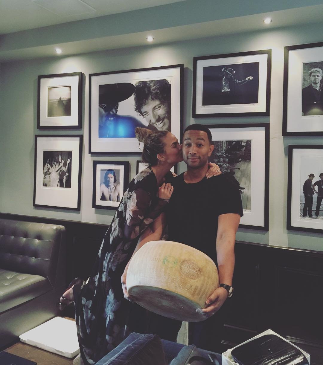 Image credit: Instagram | @chrissyteigen