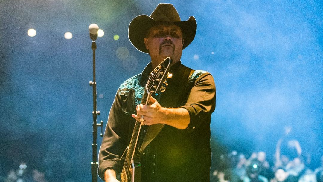 Image credit: Instagram | @johnrichofficial